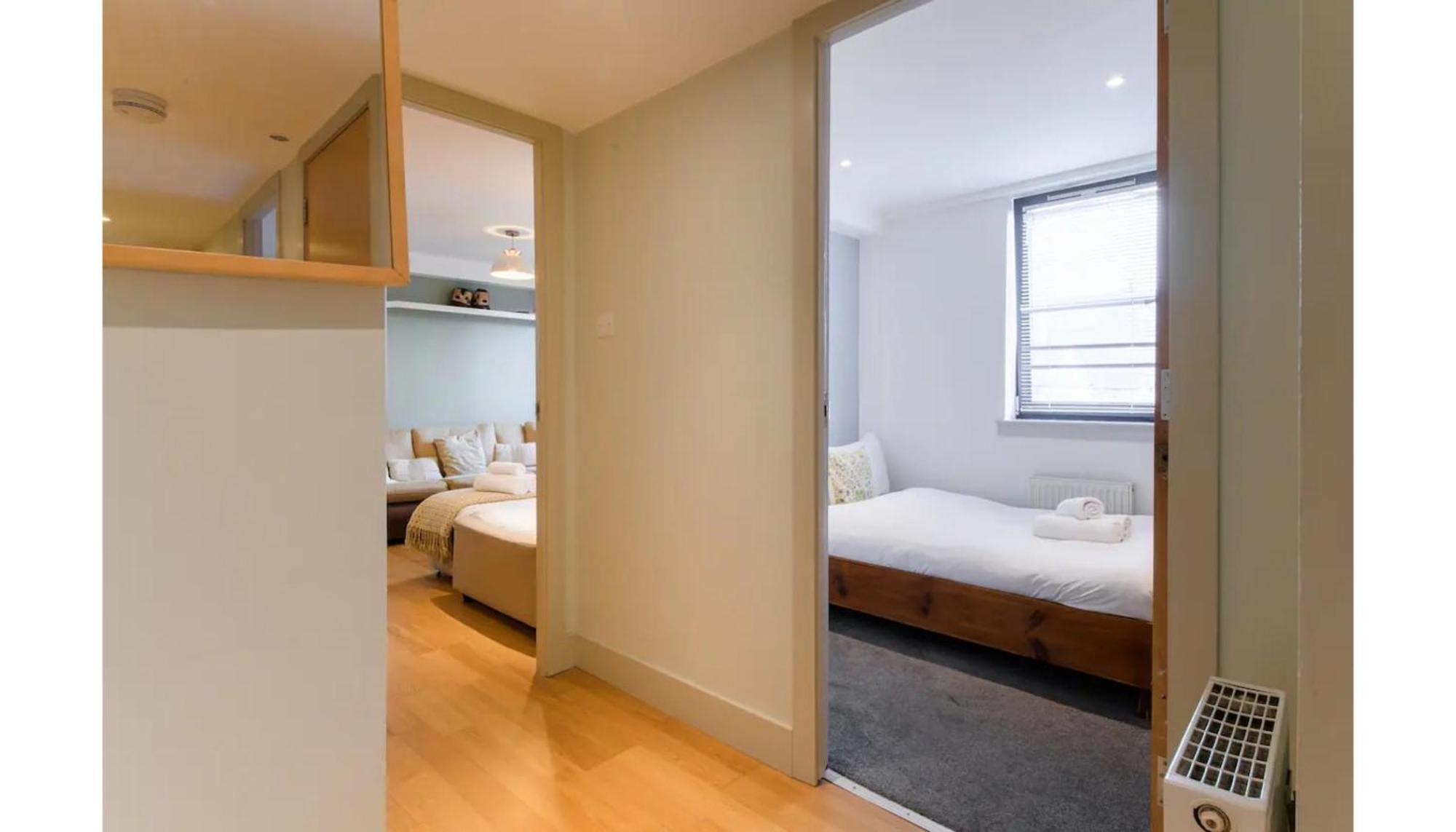 Apartamento Modern Flat In The Middle Of Old Town Edimburgo Exterior foto