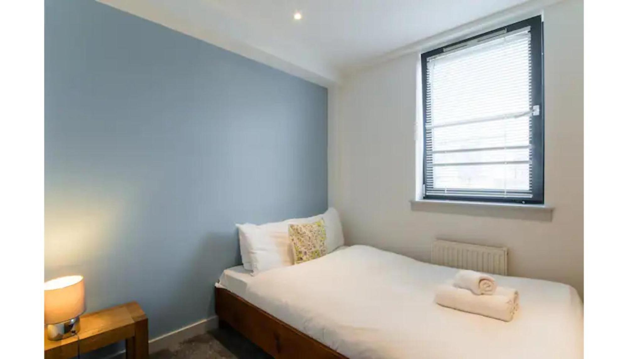 Apartamento Modern Flat In The Middle Of Old Town Edimburgo Exterior foto