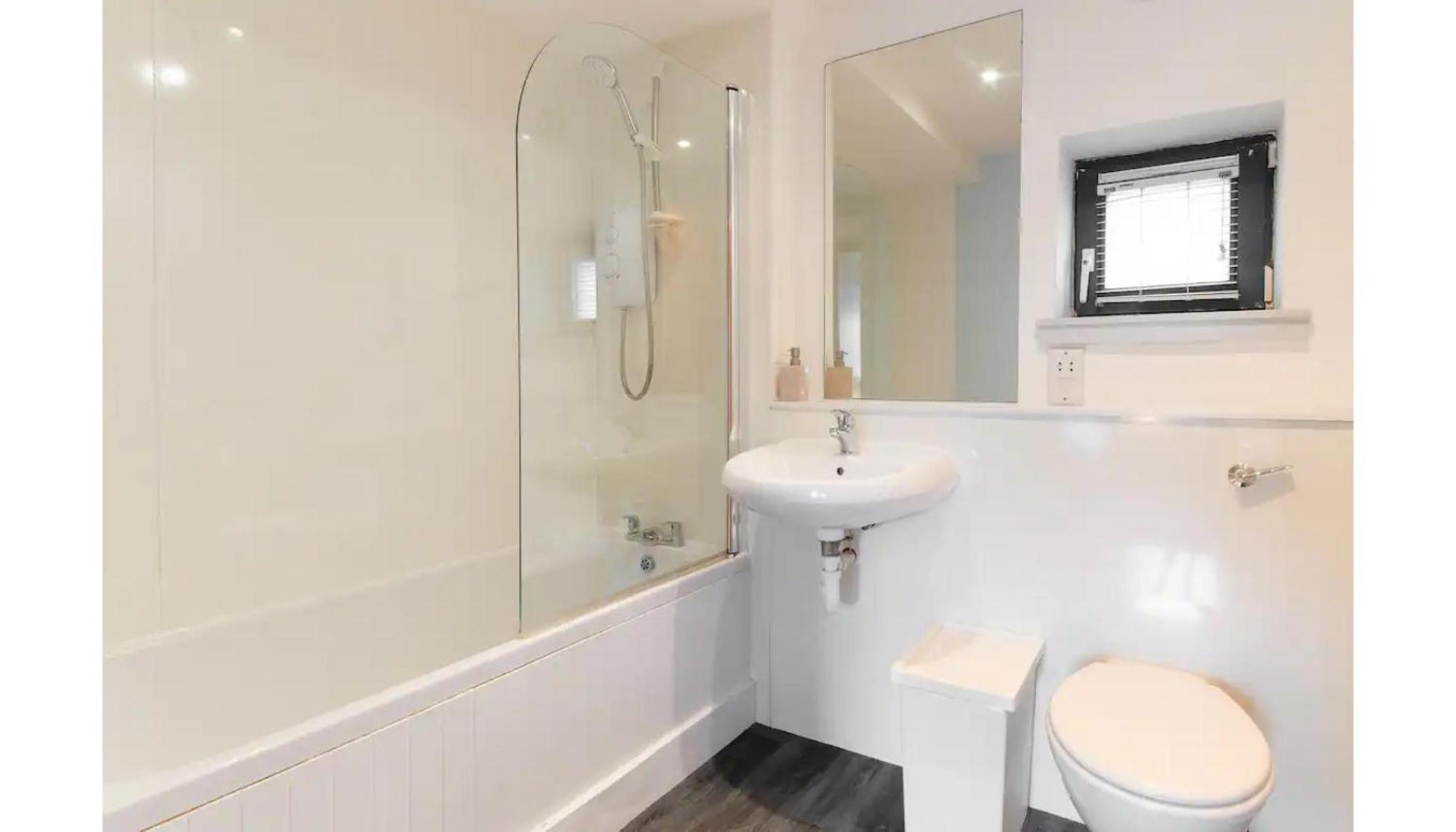 Apartamento Modern Flat In The Middle Of Old Town Edimburgo Exterior foto