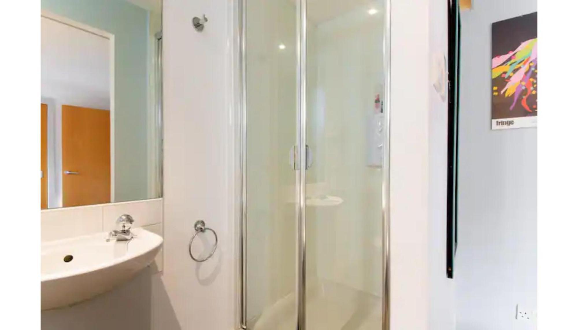 Apartamento Modern Flat In The Middle Of Old Town Edimburgo Exterior foto