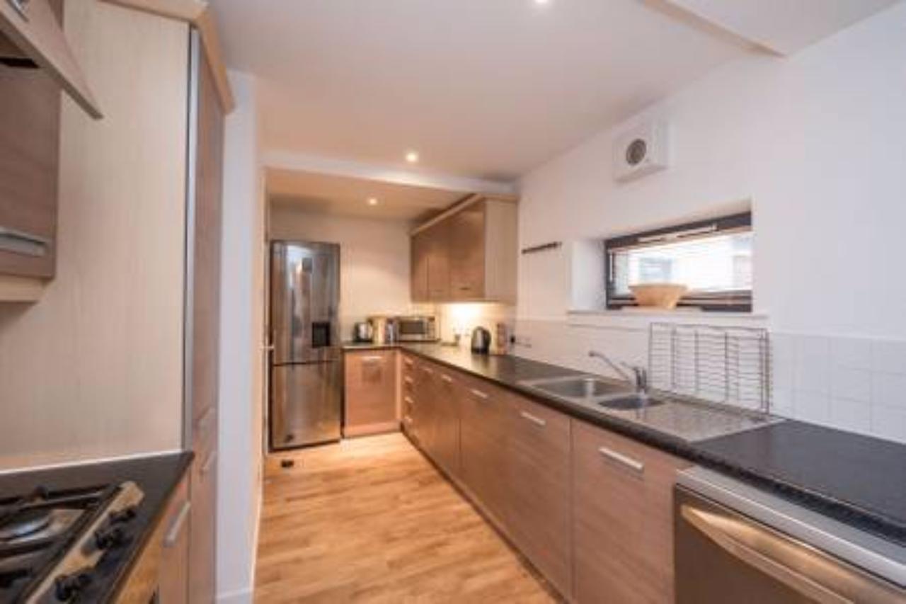 Apartamento Modern Flat In The Middle Of Old Town Edimburgo Exterior foto
